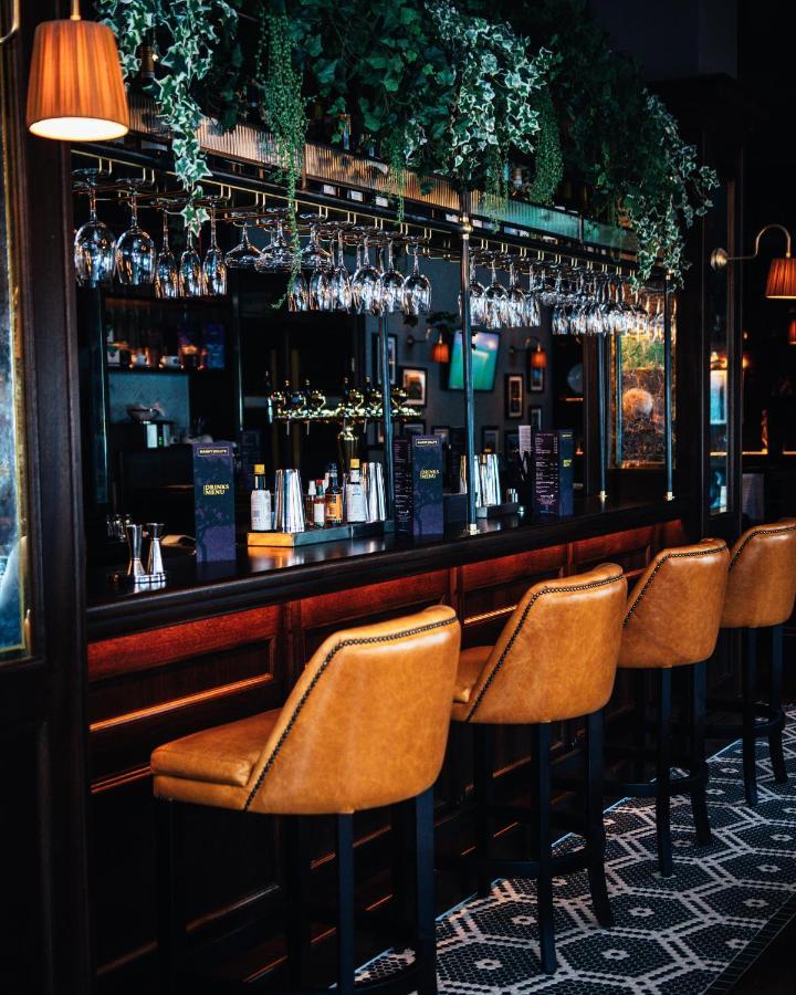 The Parkview Hotel Newtown Mount Kennedy Eksteriør bilde