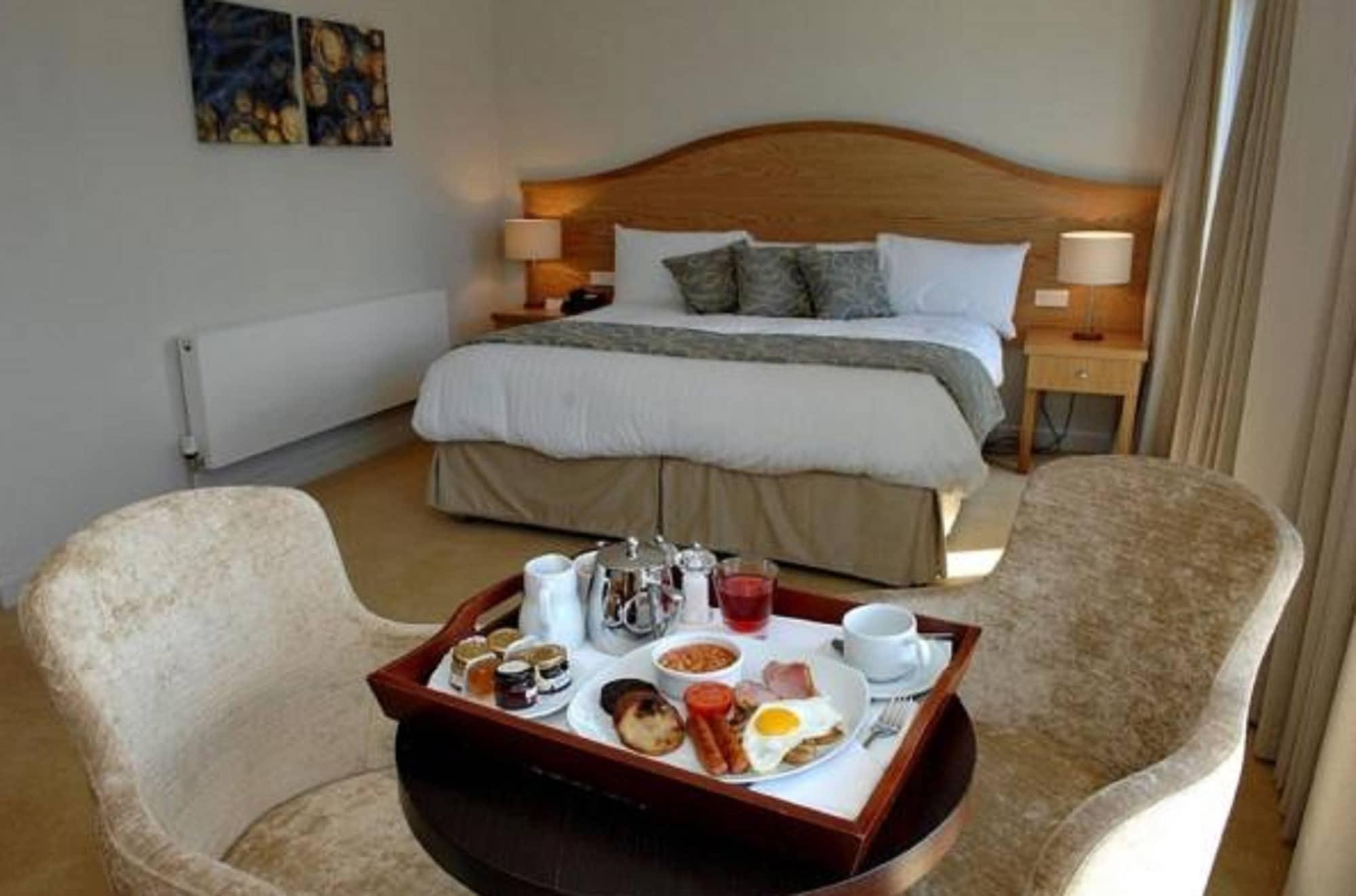 The Parkview Hotel Newtown Mount Kennedy Eksteriør bilde