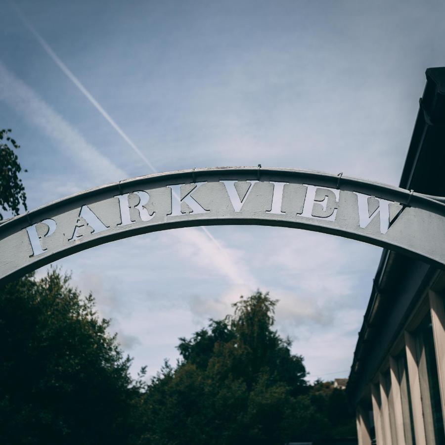 The Parkview Hotel Newtown Mount Kennedy Eksteriør bilde