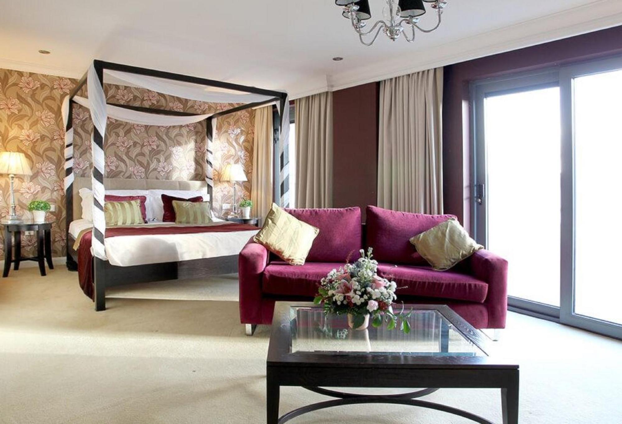 The Parkview Hotel Newtown Mount Kennedy Eksteriør bilde