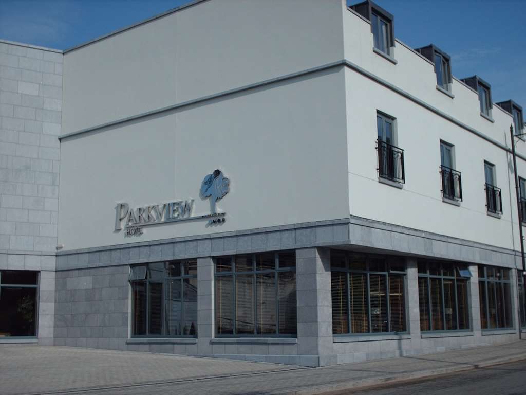 The Parkview Hotel Newtown Mount Kennedy Eksteriør bilde